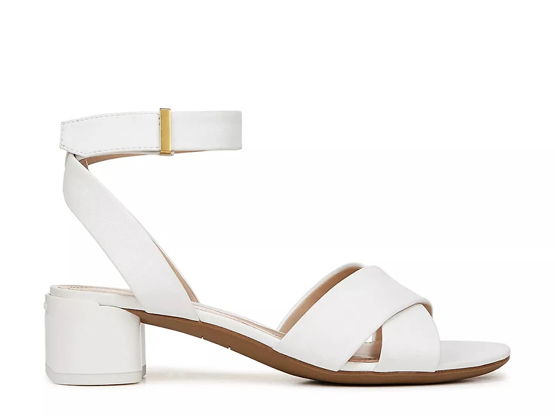 Noel Sandal