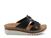 Montera Wedge Sandal