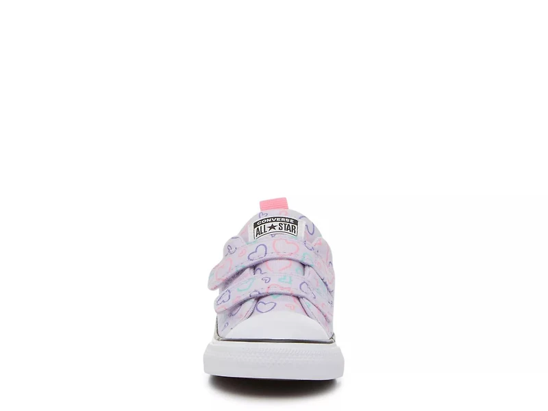 Chuck Taylor All Star Heart Sneaker - Kids'