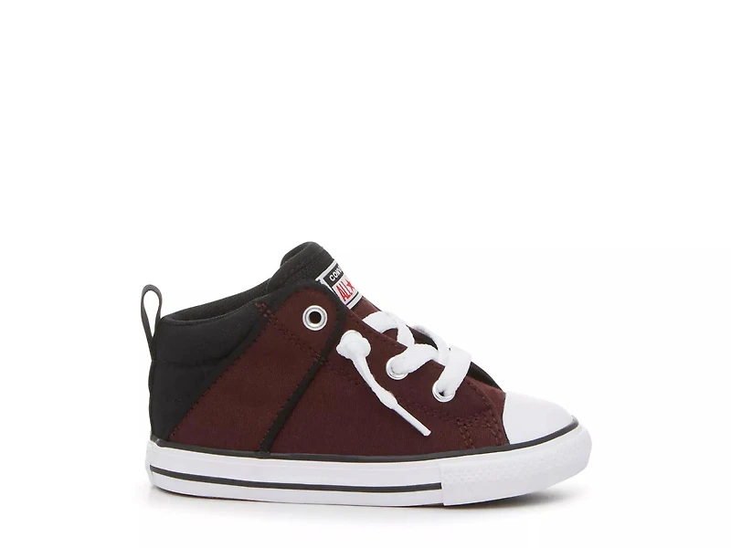 Chuck Taylor All Star Axel Sneaker