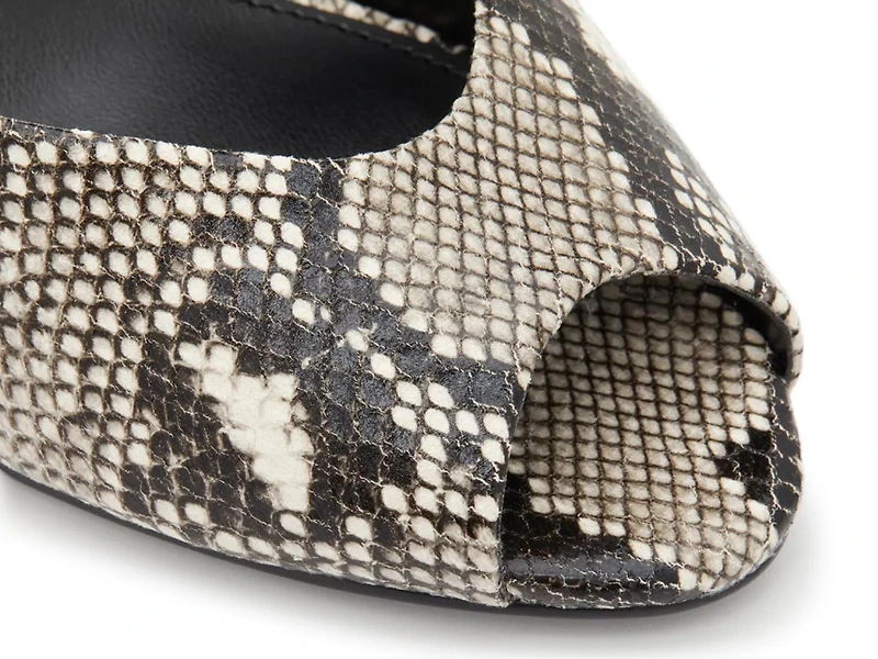 Riveting Sandal