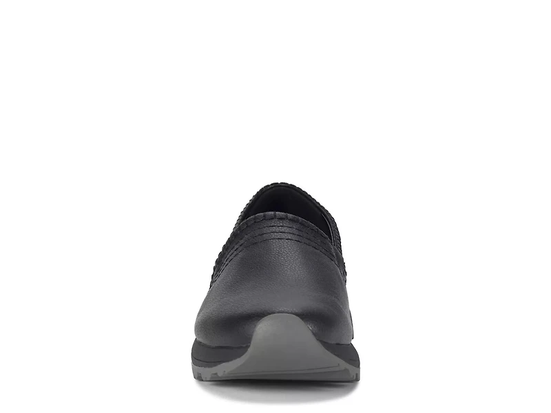 Gennie Slip-On