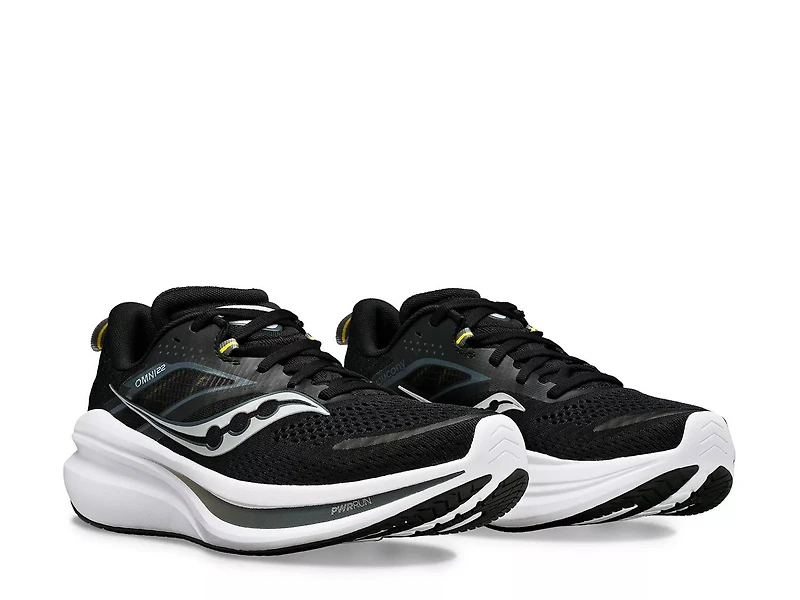 Omni 22 Running Shoe