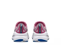 Omni 22 Running Shoe