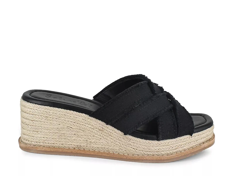 Delliny Wedge Sandal
