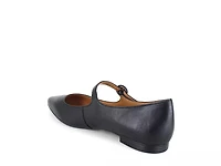 Mariana Mary Jane Flat