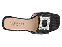 Justina Sandal