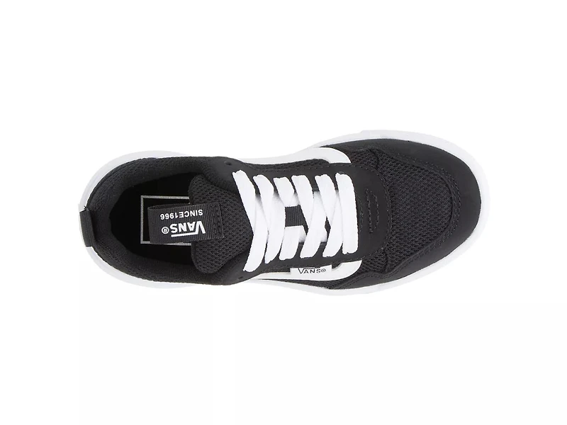 Range Sneaker