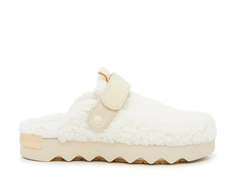 Vibe Cozy Suede Clog