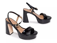 Ventura Platform Sandal
