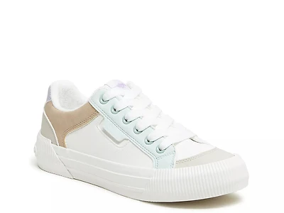 Cheery Blocked Sneaker