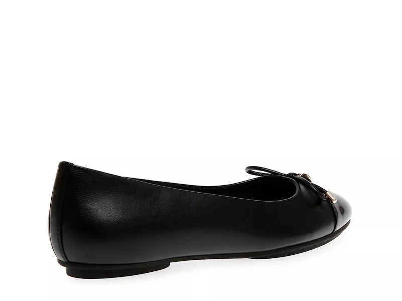 Luci Slip-On