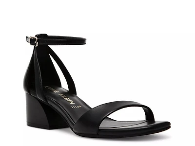 Mia Sandal