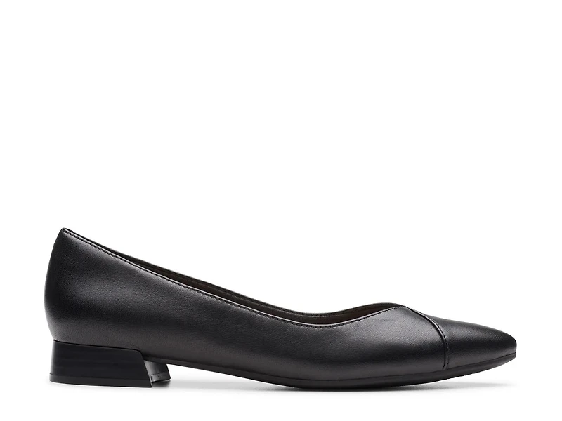 Natalyn Wish Flat