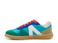 Vesta Sneaker - Women's