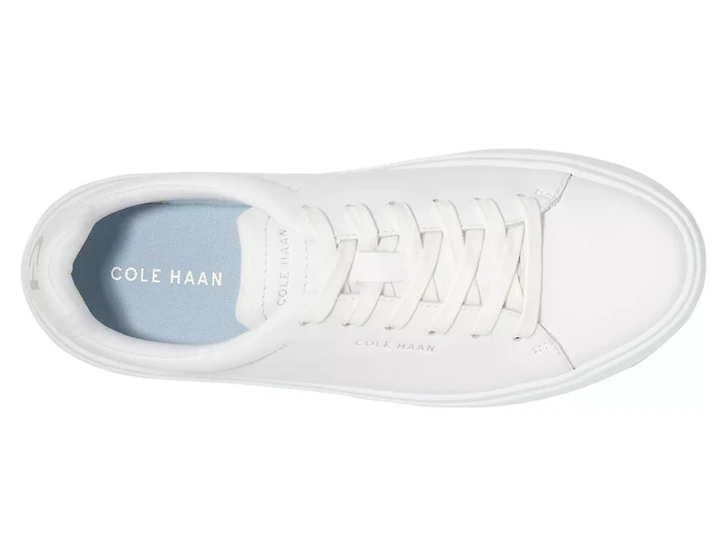 Grand Crosscourt Traveler Sneaker