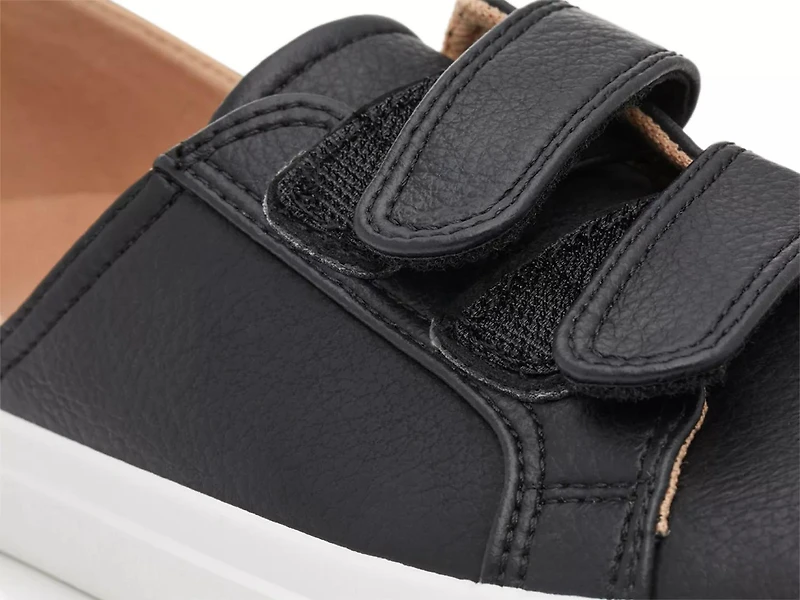 Davette Sport Sneaker