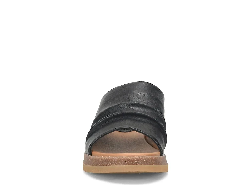 Lenora Sandal