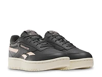 Club C Double Sneaker - Women's