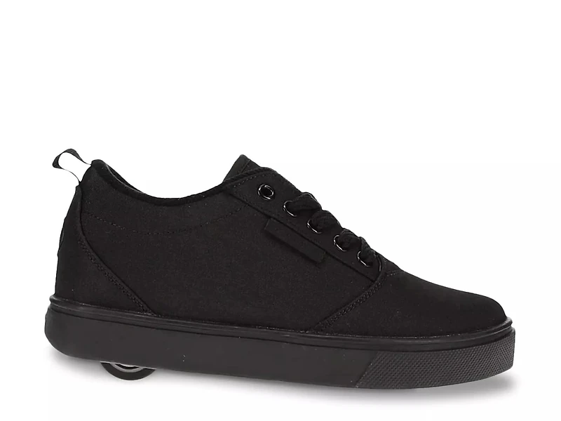 Pro 20 Triple Skate Shoe
