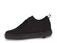 Pro 20 Triple Skate Shoe