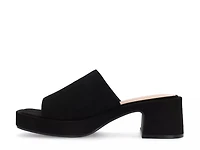 Bessa Platform Sandal