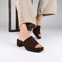 Bessa Platform Sandal
