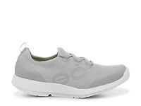 OOmg Sport Sneaker - Women's
