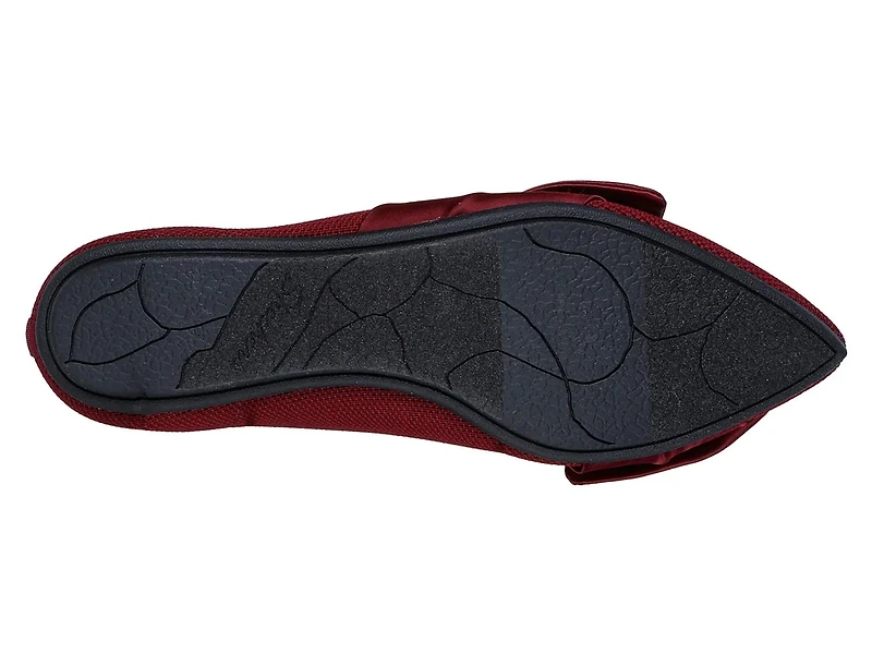 Cleo Point Classy Flat