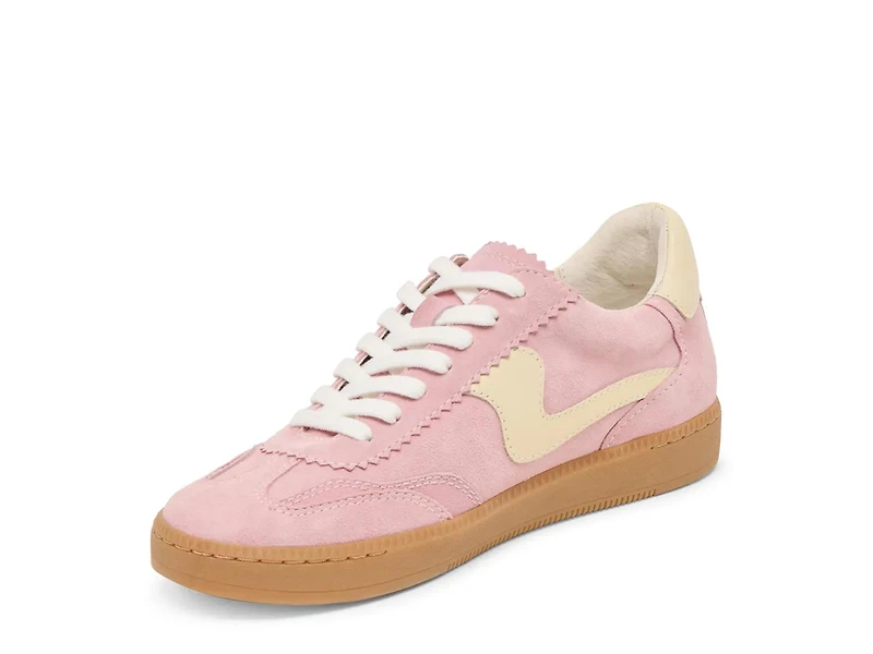 Notice Court Sneaker