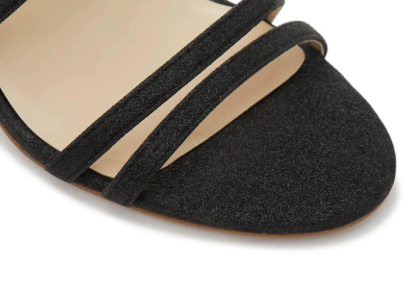 Rasima Sandal