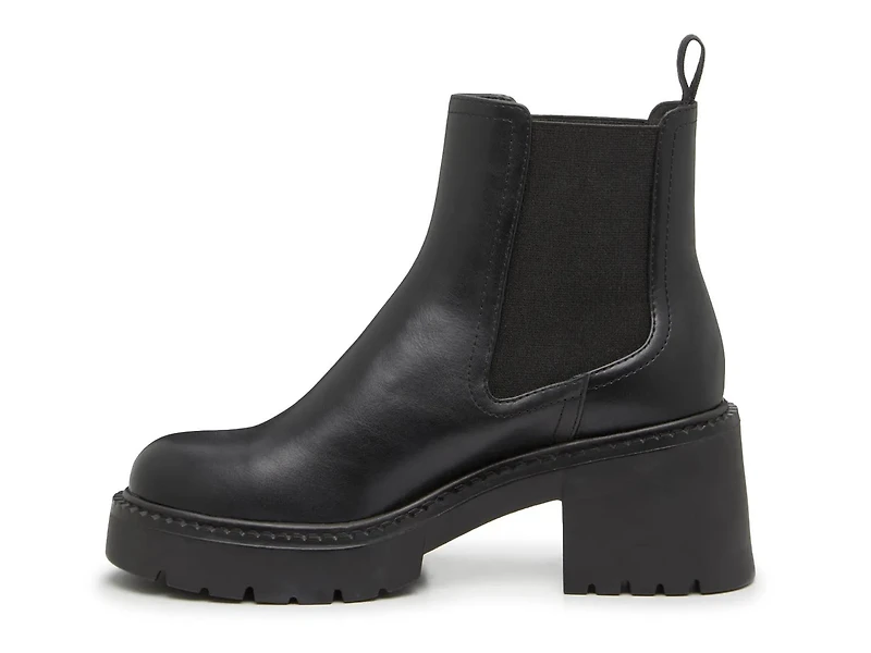 Trophy Chelsea Bootie