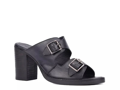 Lidia Sandal