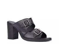 Lidia Sandal