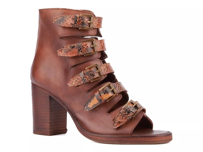 Lauralyn Gladiator Sandal