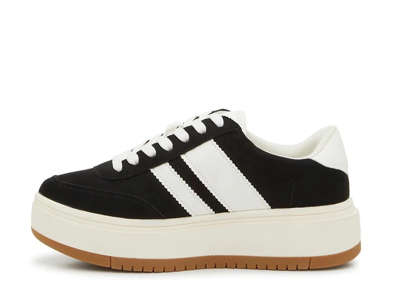 Navida Platform Sneaker