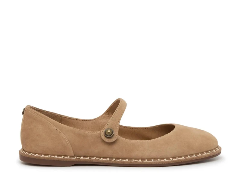 Famela Mary Jane Flat