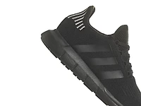 Swift Run 1.0 Sneaker
