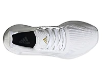 Swift Run 1.0 Sneaker