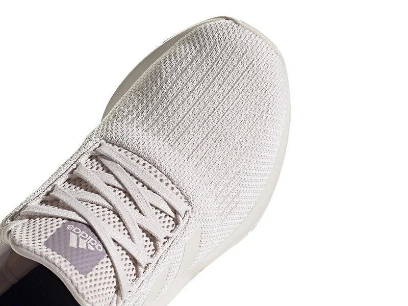 Swift Run 1.0 Sneaker
