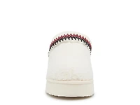 Snowy Platform Clog
