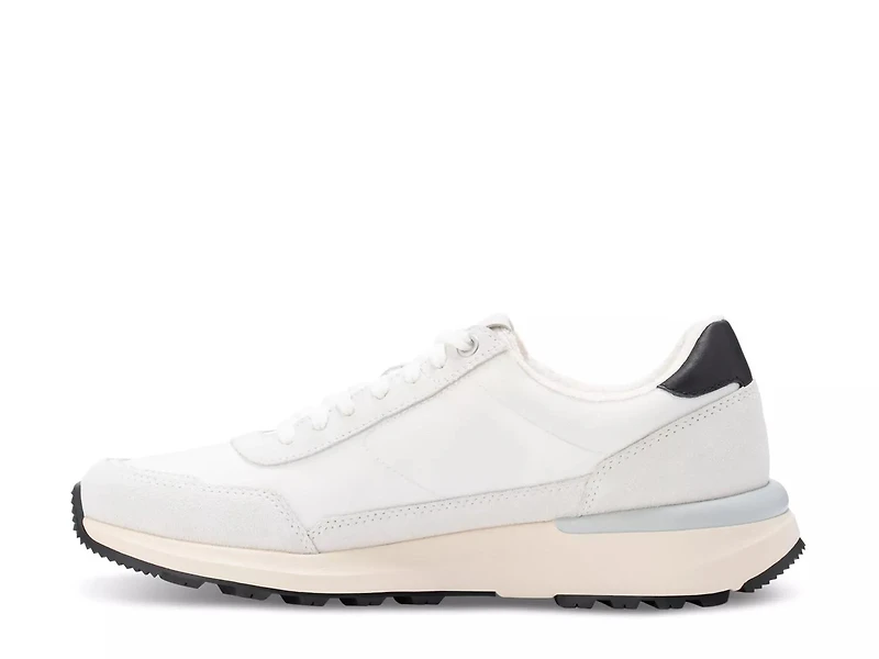 Leap Jogger Sneaker