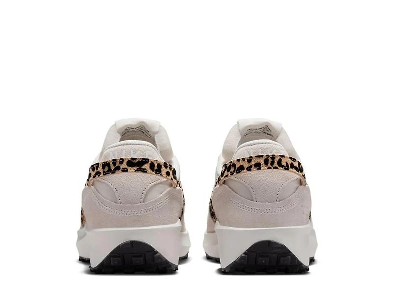 Waffle Debut Running Shoe - Women's