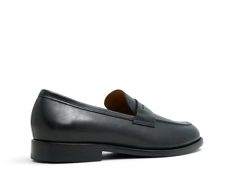 Greenwich Penny Loafer