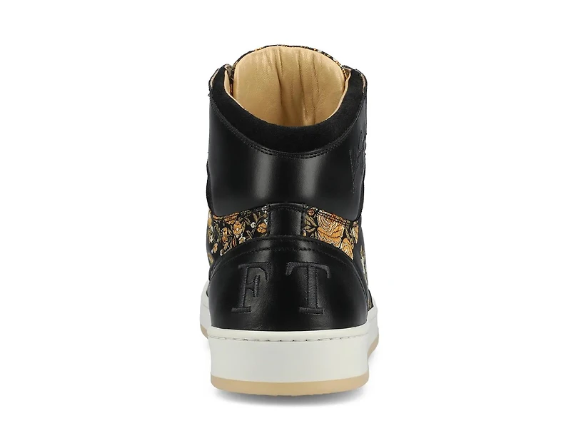 Rapido High-Top Sneaker