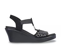 Rumble On Queen B2 Wedge Sandal