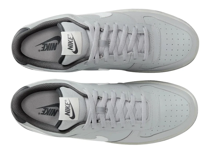 Big Nike Low Sneaker