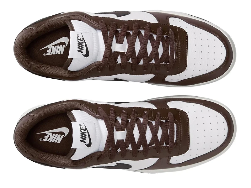 Big Nike Low Sneaker