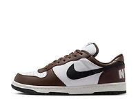 Big Nike Low Sneaker