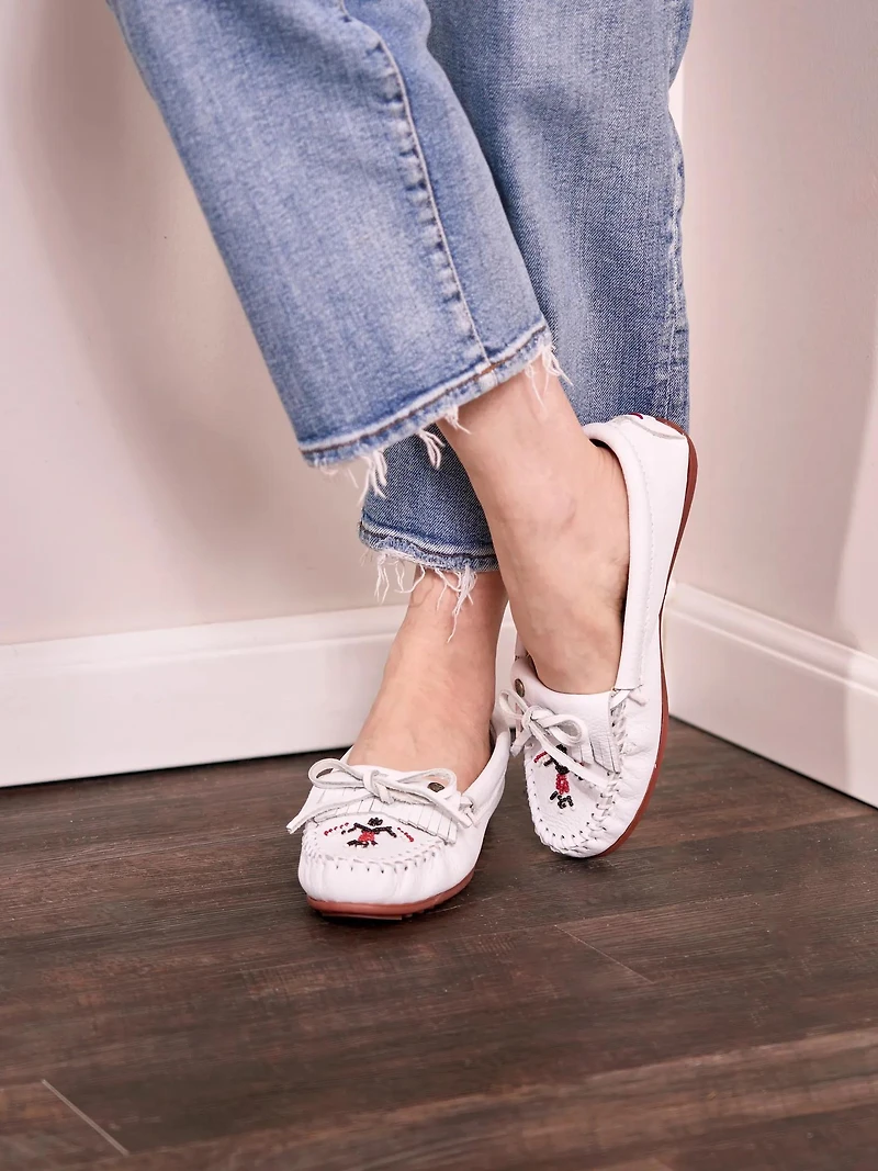 Thunderbird Animikii Moccasin Flat